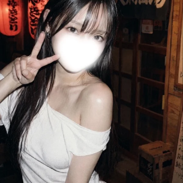 綾瀬　るな