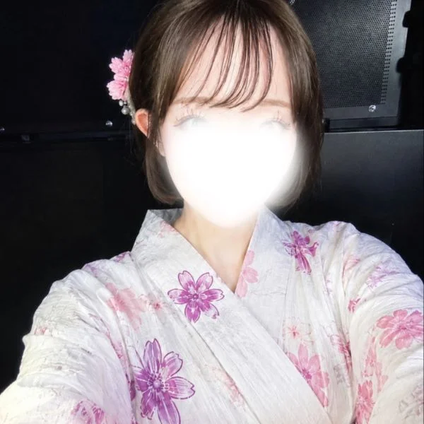 久しぶりに平日の昼間の時間帯にいます💖