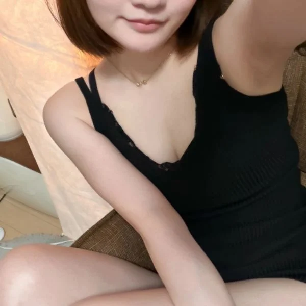 今日は📍秋葉原ルームに10時からいるよ👶🏻