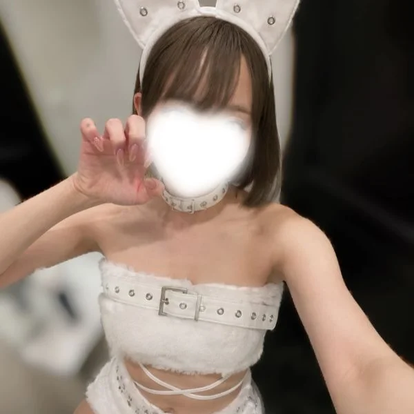 ちょっぴり久しぶりの出勤なので少しそわそわしてます…♡
