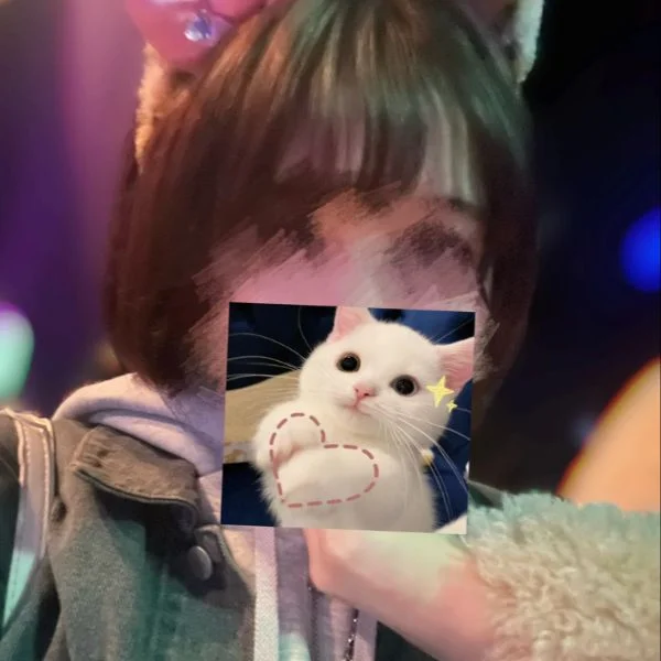 ゆなと一緒に過ごして幸せになろーねぇー💞