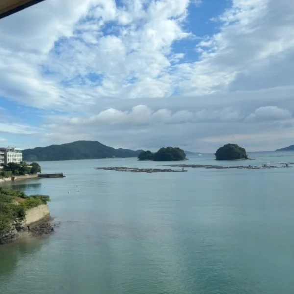 今日は13時から出勤します!
