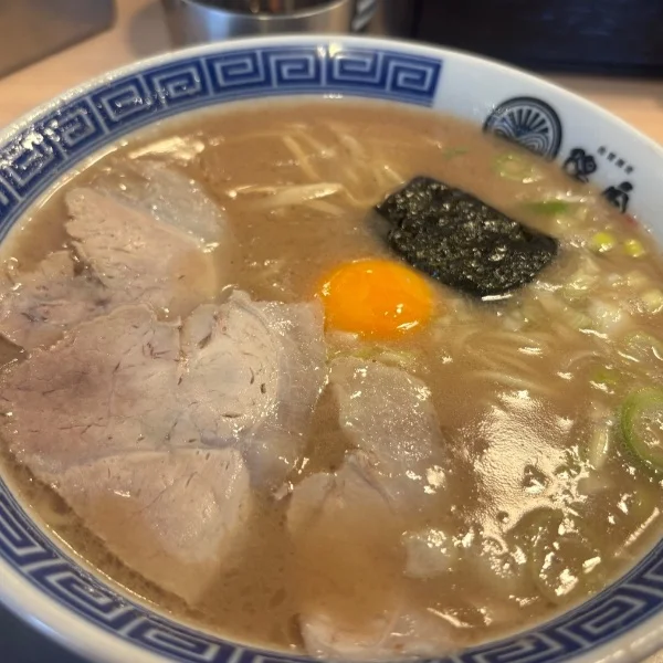 明日ちょい夜出勤します⭐️