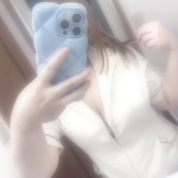 あした18時から居ます🩵