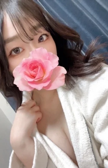星野しおり