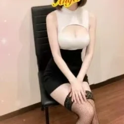 モエ府中店