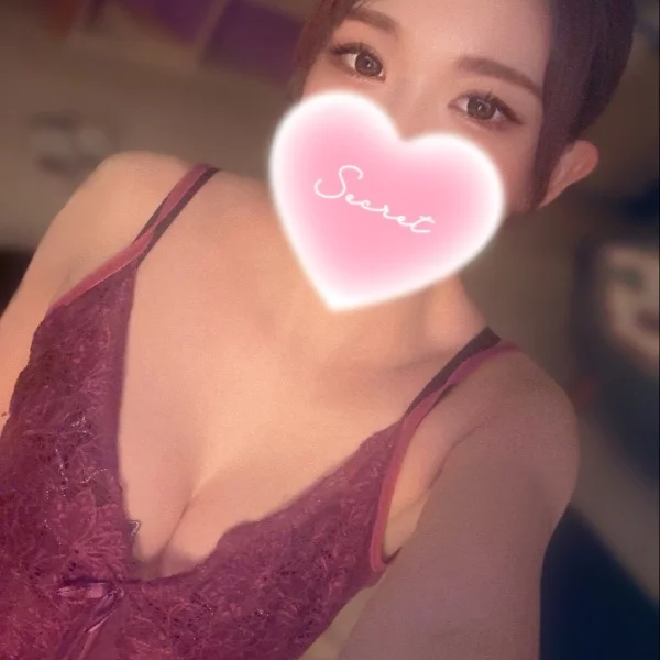 アイッ
