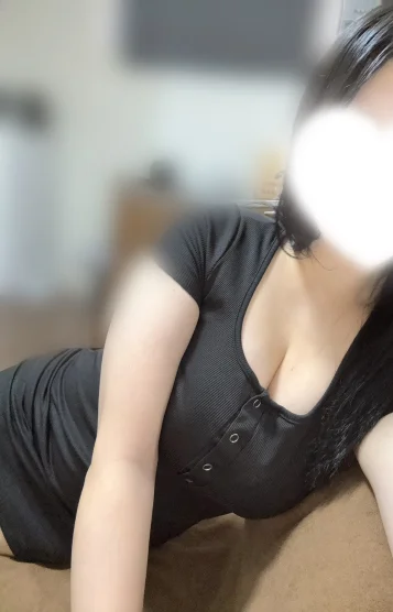 結依