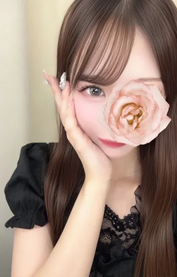 吉沢ひかり