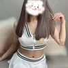 雛鶴　りさ