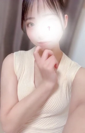 小島　れな