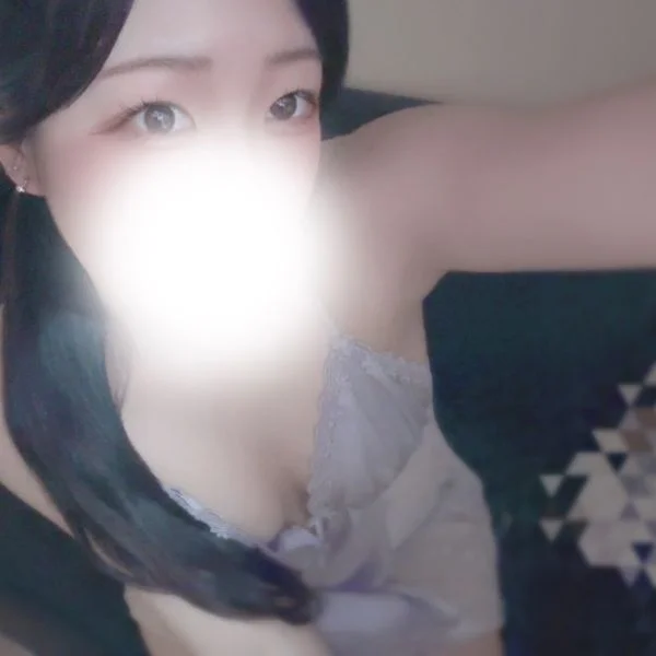 出勤してます💡 ̖́-お誘いお待ちしてます🫧