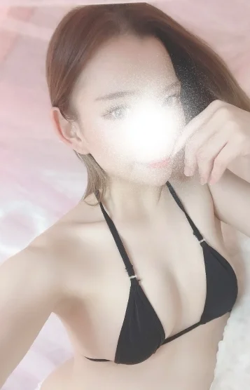 みいな