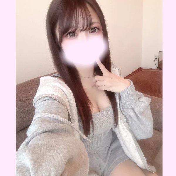 ももなです│  ̂⩊፟ ̂𐅀♡