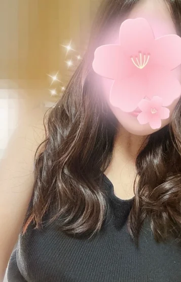 新人　黒川しおり