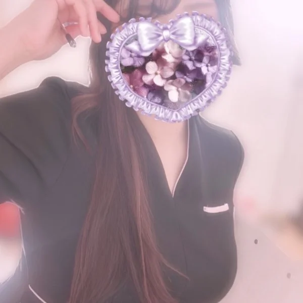 えまです🩷出勤したよ