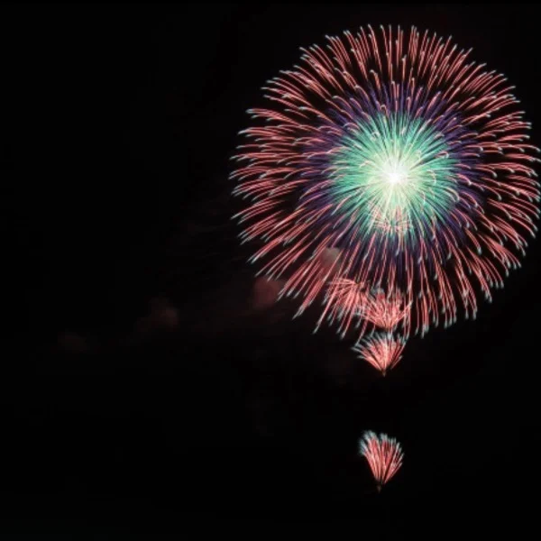 花火割🎆