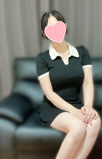みな