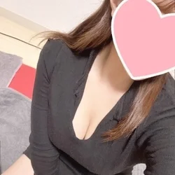 もかさん【かわいいさ溢れる小柄×巨乳の...