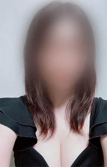 新人にこ