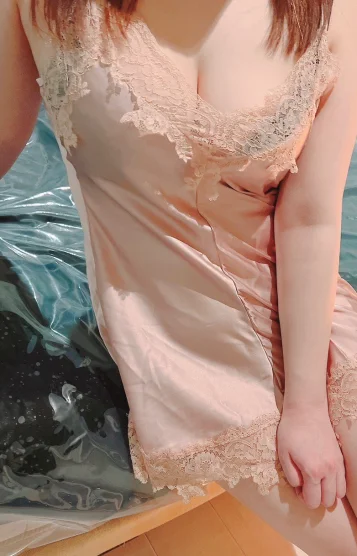 あやな(新人)