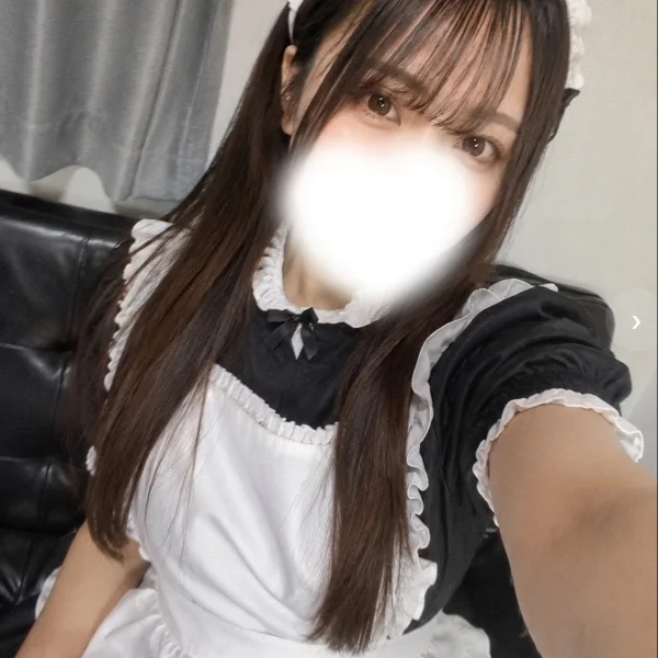 綾瀬　るな
