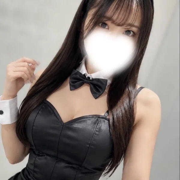 綾瀬　るな