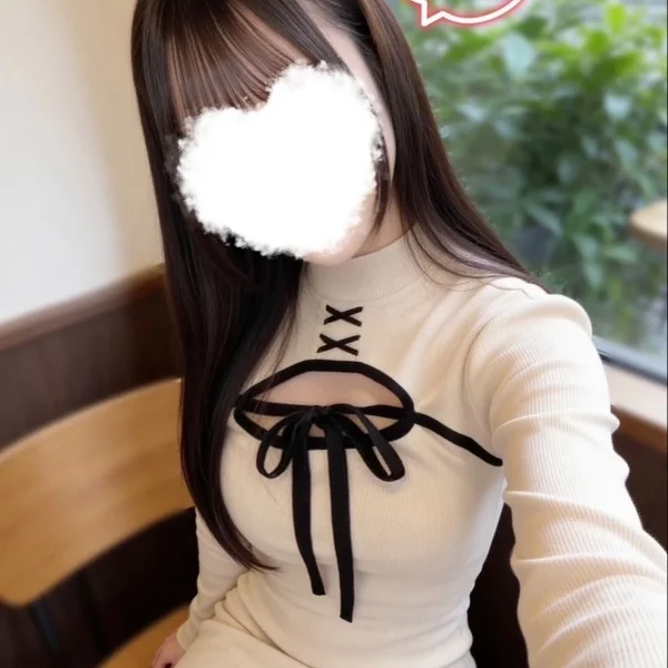 葉月　みやび