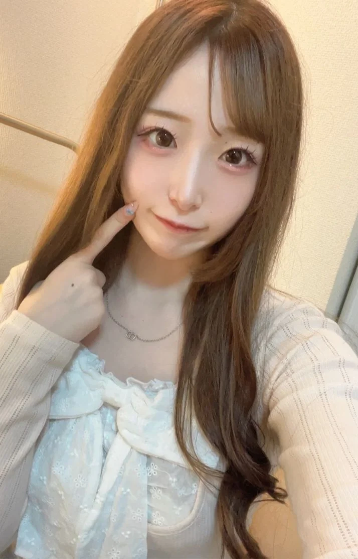 前回は出勤時間短かったけど今日は長い時間います！✨️