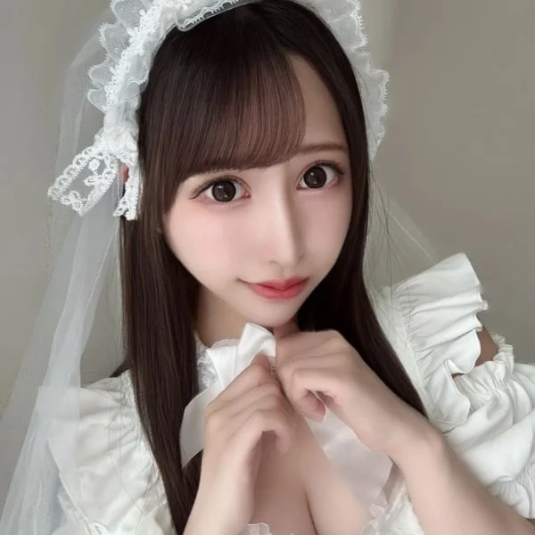 似合ってるかな？教えにきてねっ🐰🤍🎀