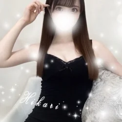 輝月 ひかり