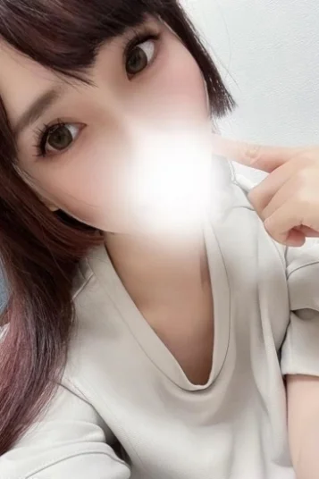 湊 かれん