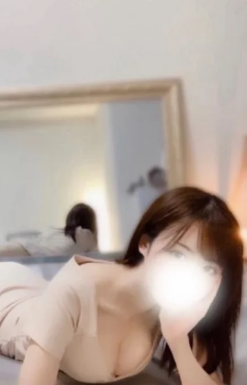 葉山さゆり