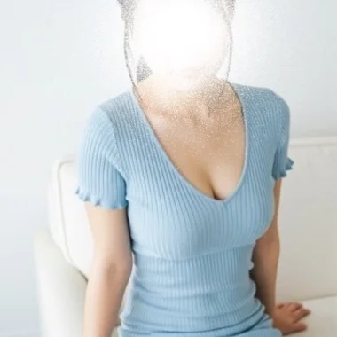 朱里（しゅり）>の写真
