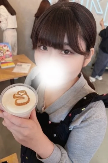 西澤ももか
