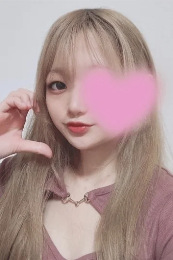 葉月しおり