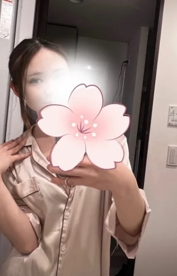 柚木かれん
