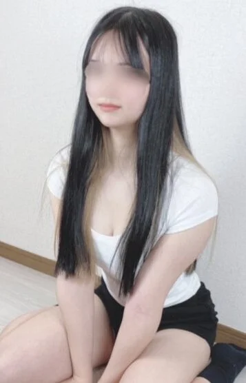 ナナ(E)