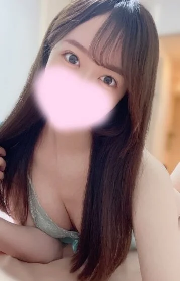 マナミ
