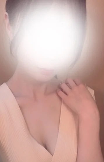東条 萌香