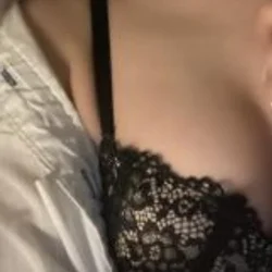 ෆ‪リリෆ‪