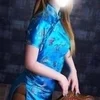 毛アキラ(日本人)