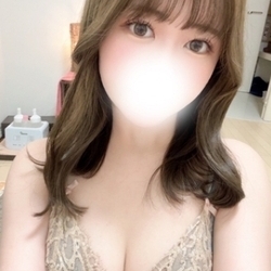 【緊急出勤速報！】ふゆさん本日出勤！