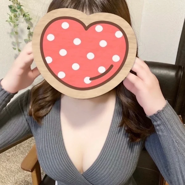 本日22時まで出勤です❣️