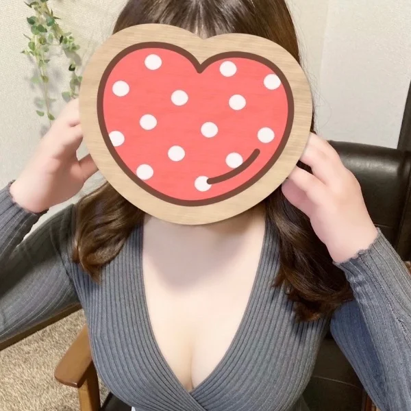 本日12時から21時まで出勤です❣️