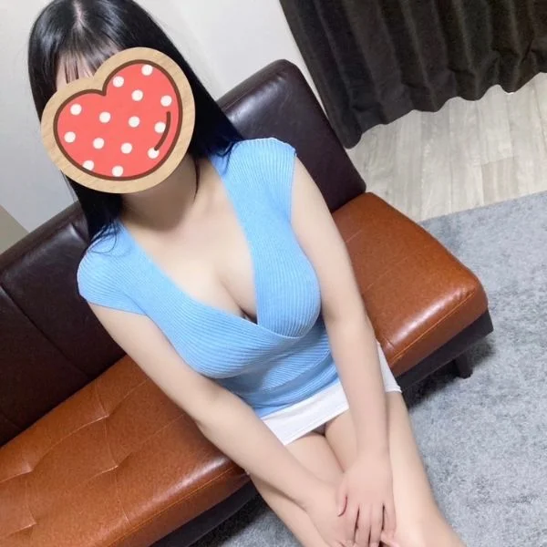 🈵☆黒髪清楚系でGカップのバスト❤優木さん本日完売デス☆