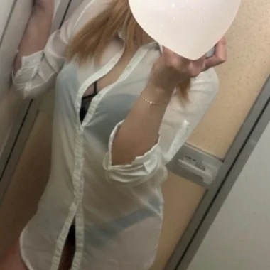 絹紗(きぬさ)M>の写真