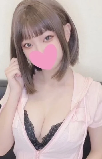 白玉うい