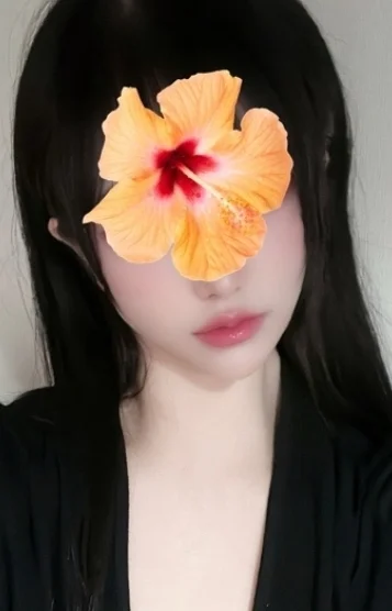 叶まりあ