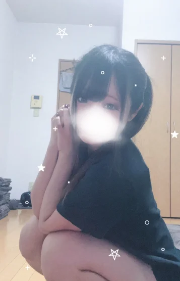 新人りゆ